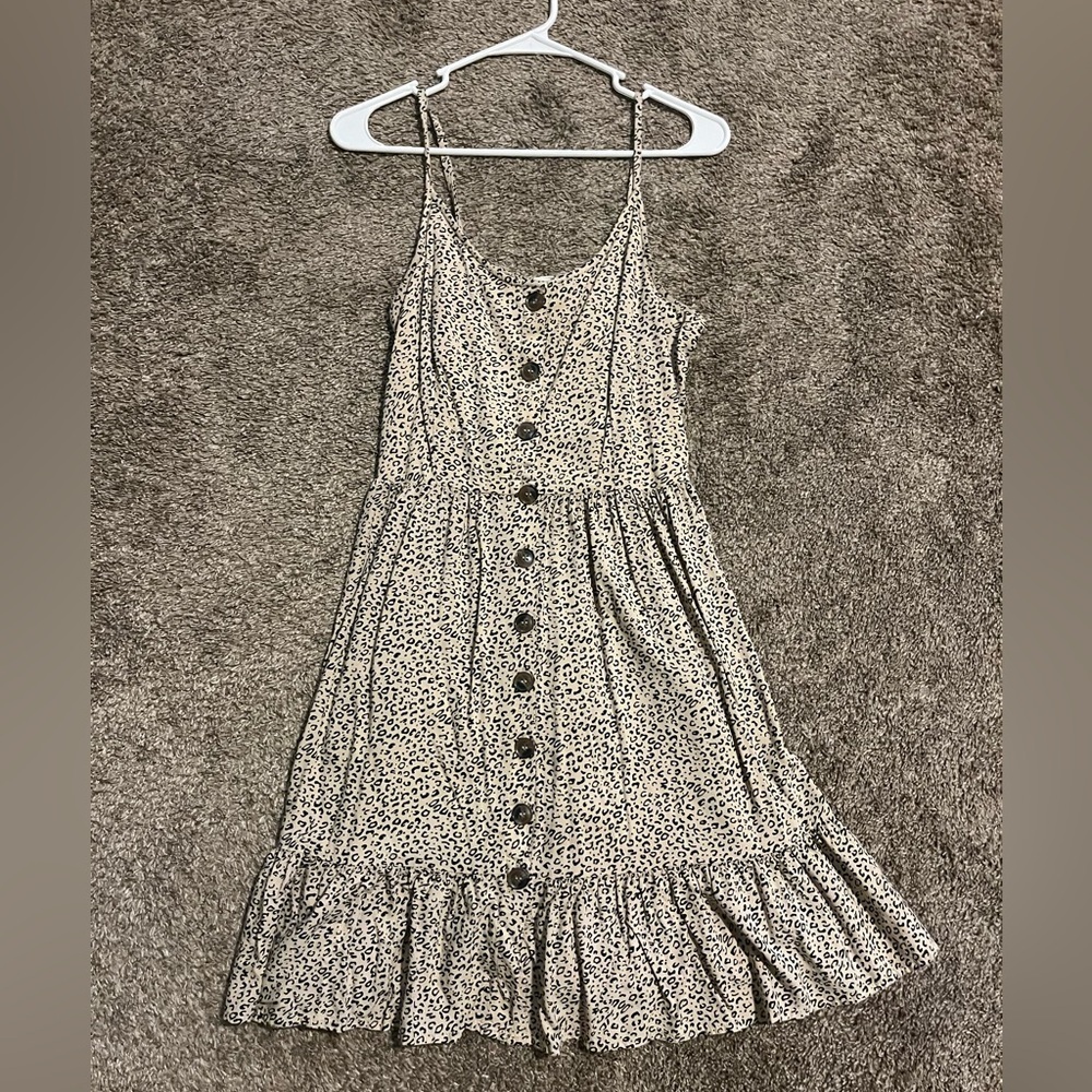 Women’s Cheetah Spotted Button-Front Outdoor Festival Boho Dress Size Medium